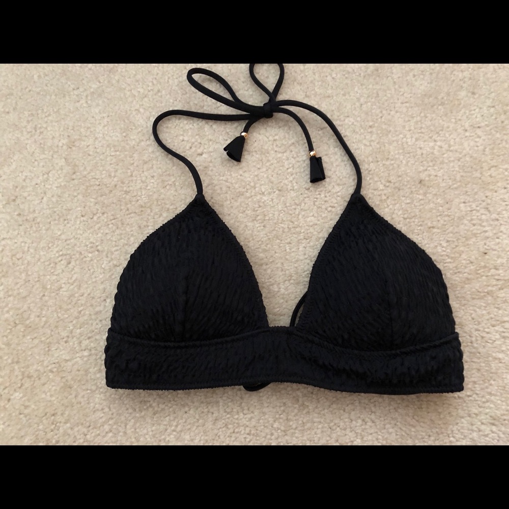 Victoria’s Secret bikini top